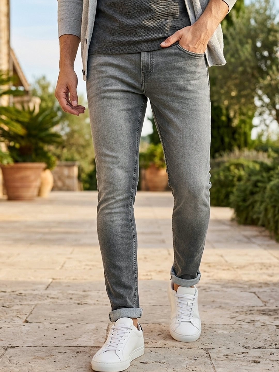 Men's Light Grey Regular Fit Washed Jeans Stretchable