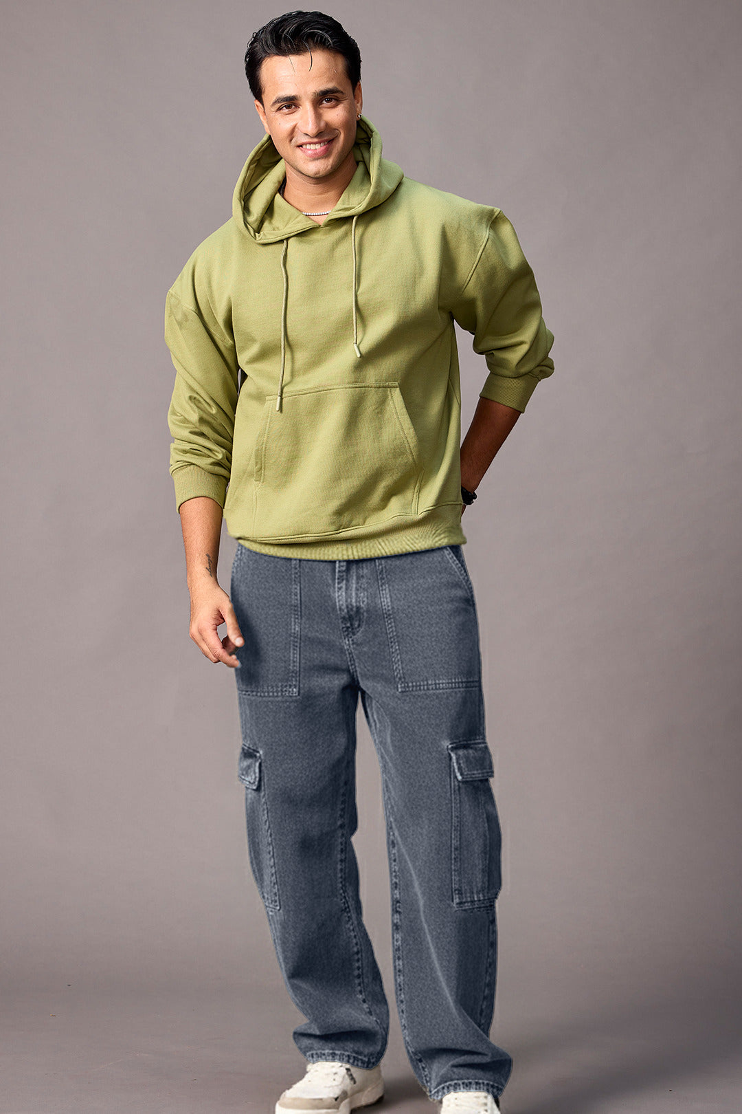 Men's Grey Loose Fit Cargo Jeans with 6 Pockets Non-Stretchable