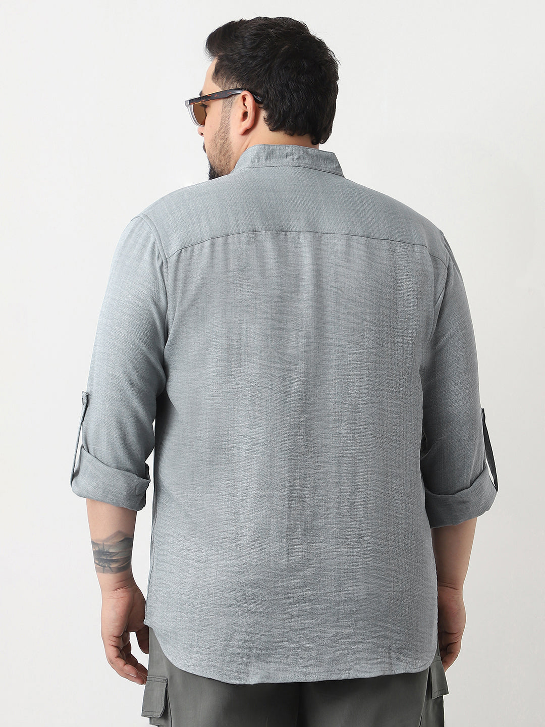 Plus Men's Metallic Blue Linen Blend Full Sleeve Relaxed Fit Mandarin Collar Casual Solid Shirt