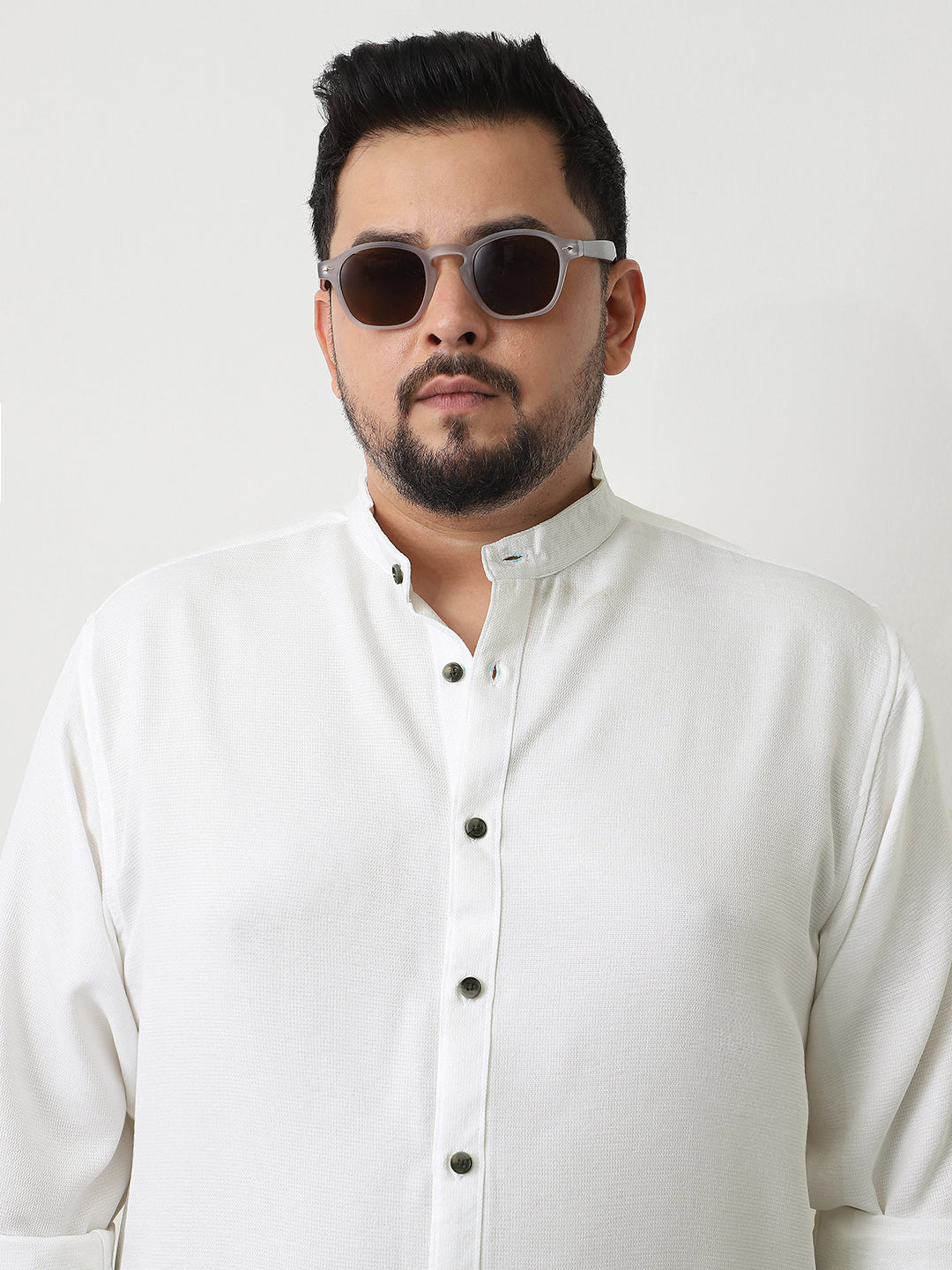 Plus Men's White Linen Blend Full Sleeve Relaxed Fit Mandarin Collar Casual Solid Shirt