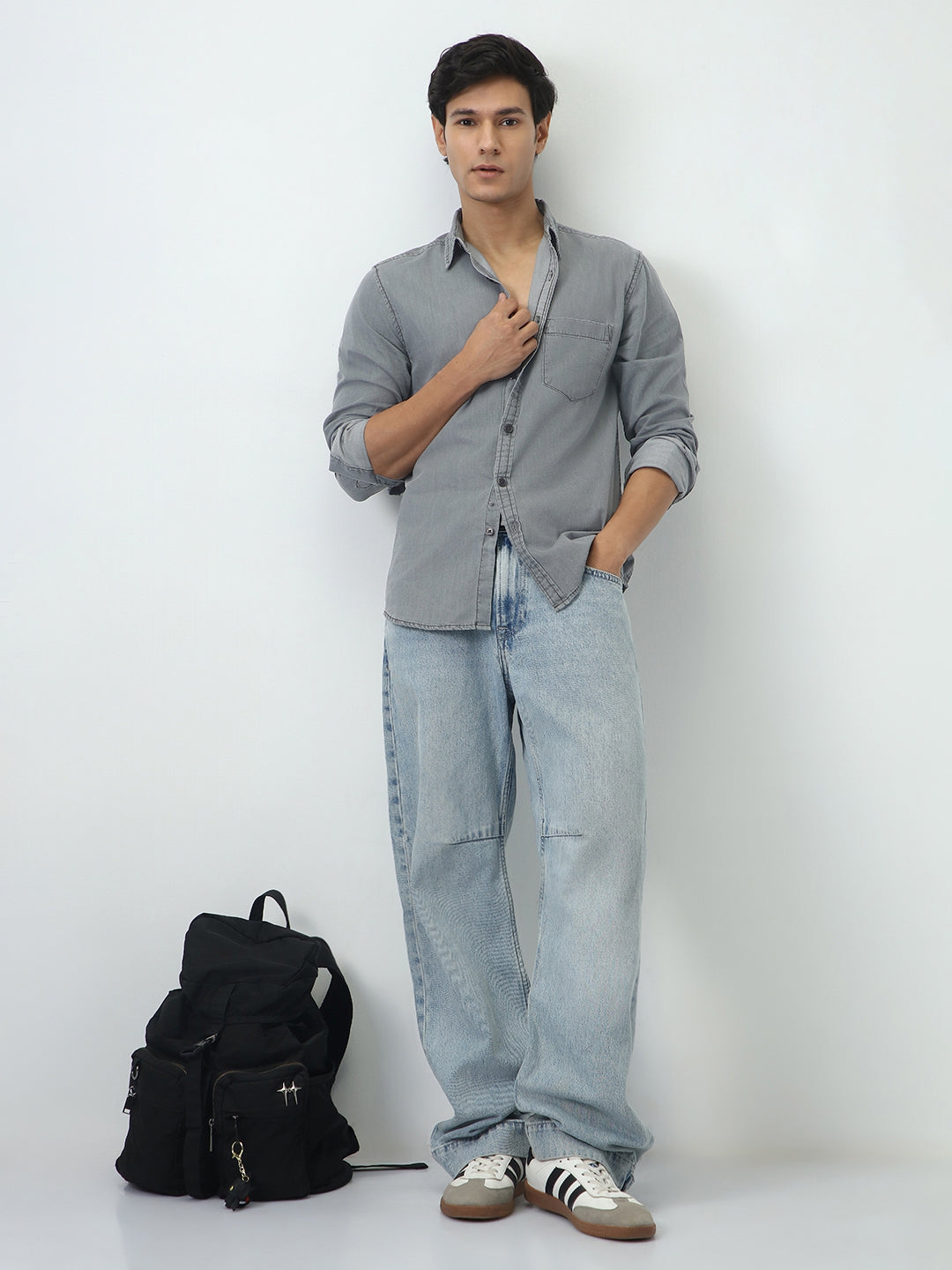 Men's Ice Grey Regular Fit Full Sleeve Solid Denim Shirt